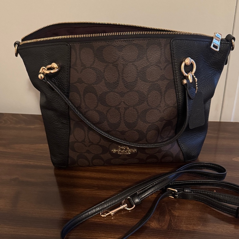 Coach Black and Brown Signature Shoulder Bag